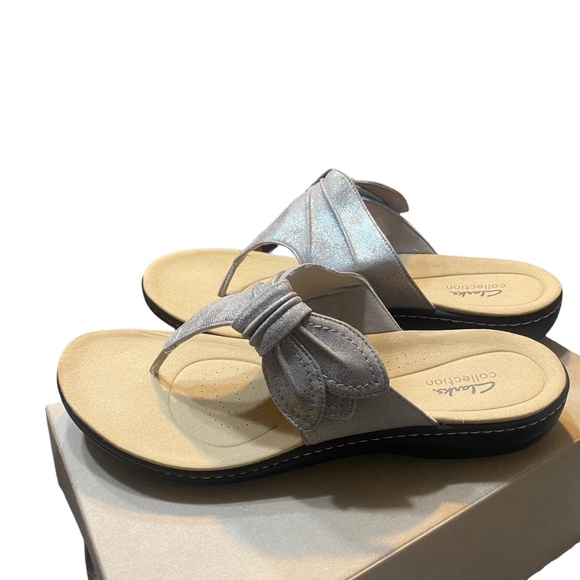 Clarks Laurieann Rae Women's Sandal Size 12W WIDE Taupe Metallic Comfort Thong - Picture 6 of 13
